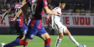 Casares recusa oferta milionária por Lucas Beraldo
