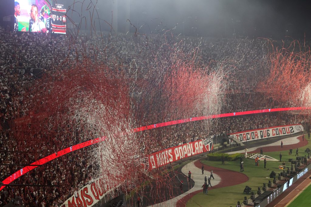 São Paulo se despede do Morumbi com maior público da história