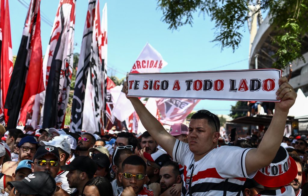FPF reúne organizadas de São Paulo e Palmeiras para discutir torcida mista