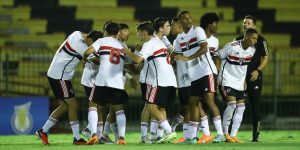 Tricolor se prepara para utilizar ainda mais a base; veja quem sobe