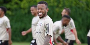 Lateral pode deixar São Paulo de graça no fim da temporada