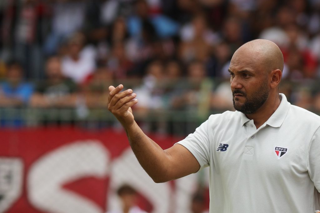 Técnico do São Paulo na Copa Votorantim é sobrinho de Muricy Ramalho